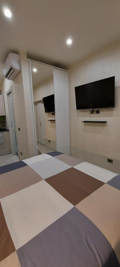 Ferienwohnung Plaza Mini House Neapel Exterior foto